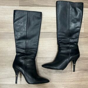 Tory Burch heeled boots size 9